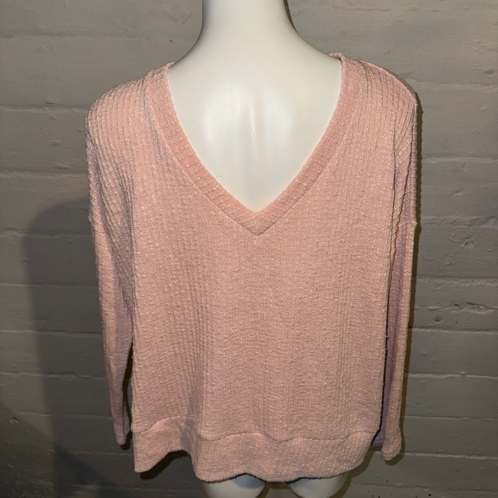 Forever 21 Pink Knit V Neck Long Sleeve Relaxed Fit Top Women's Small